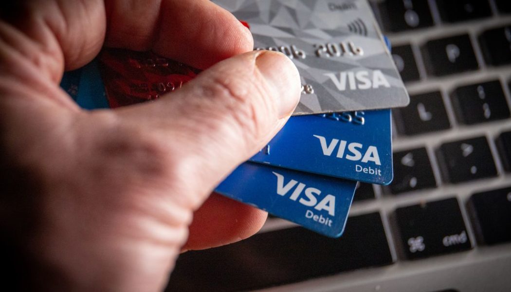 Don’t worry, Amazon says it’s cool with Visa credit cards after striking deal