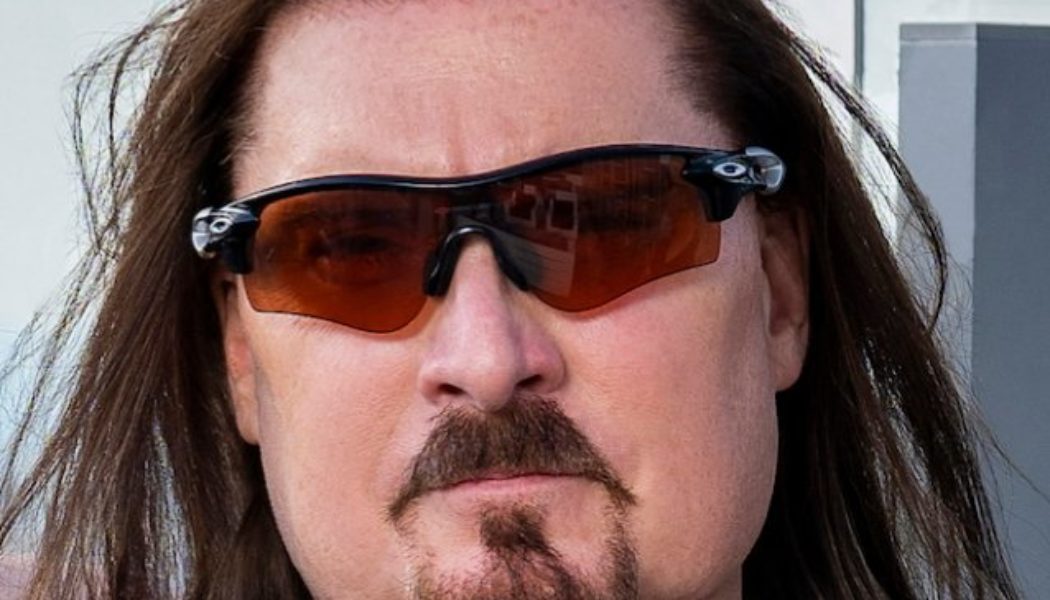 DREAM THEATER’s JAMES LABRIE Explains How He Earned ‘Pirate’ Nickname