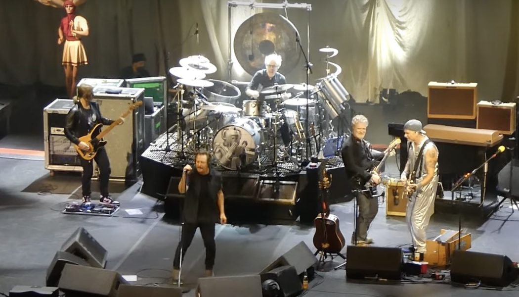 Eddie Vedder Covers The Police’s “Message in a Bottle” with Stewart Copeland: Watch