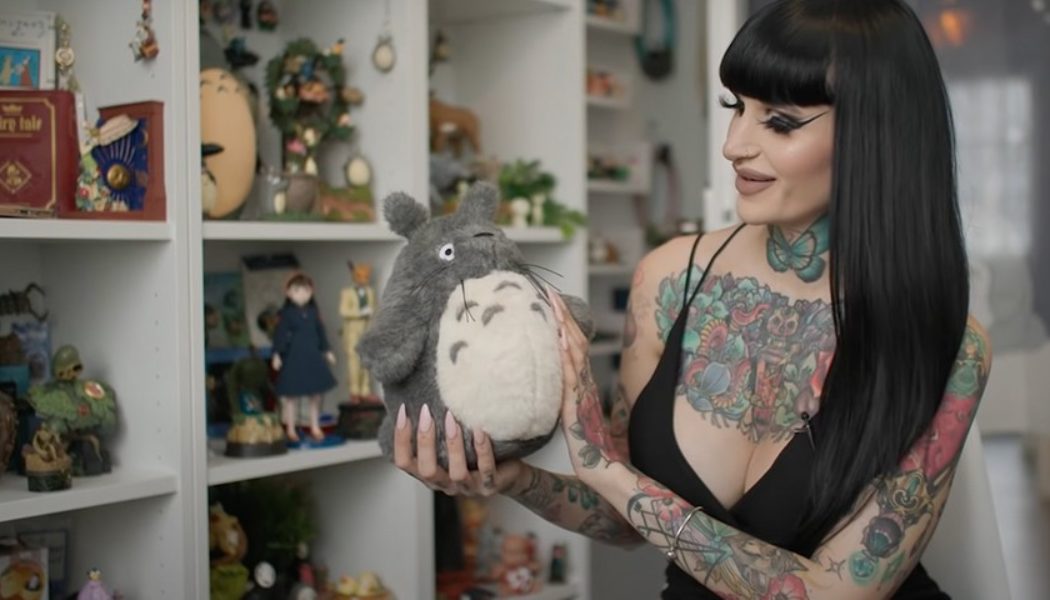 Eloise Von Velvet Awarded Guinness World Record For Most Studio Ghibli Items Collected