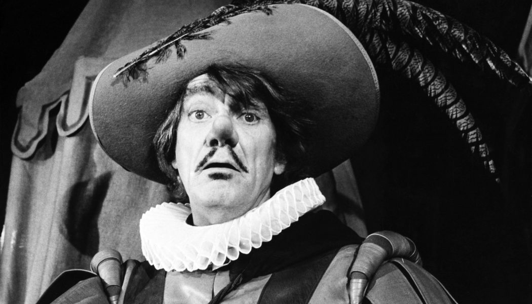 Get to Nose Cyrano de Bergerac