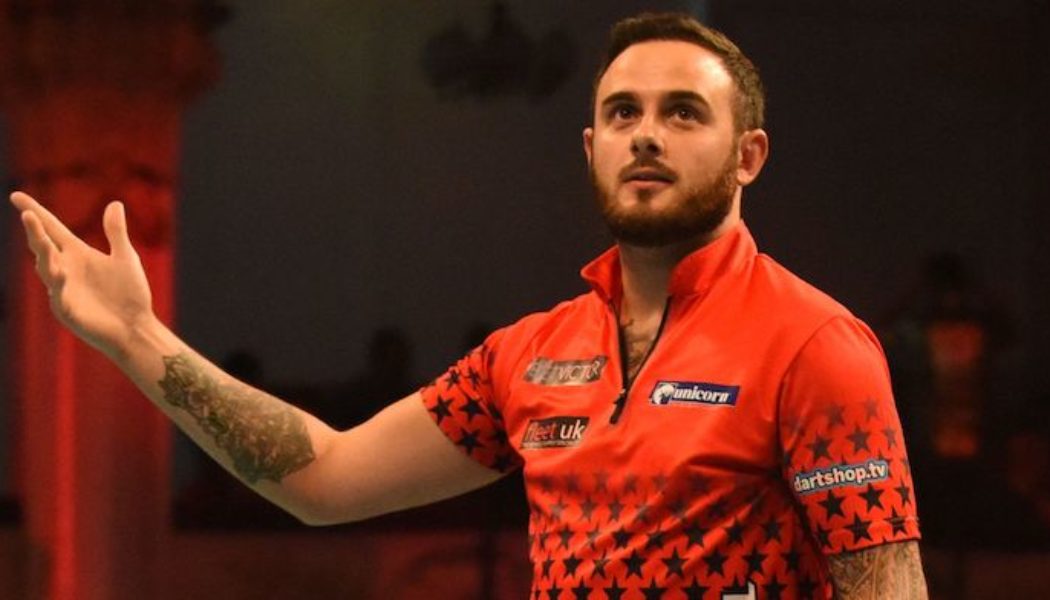 Joe Cullen v Michael van Gerwen predictions: Premier League Darts betting tips and odds