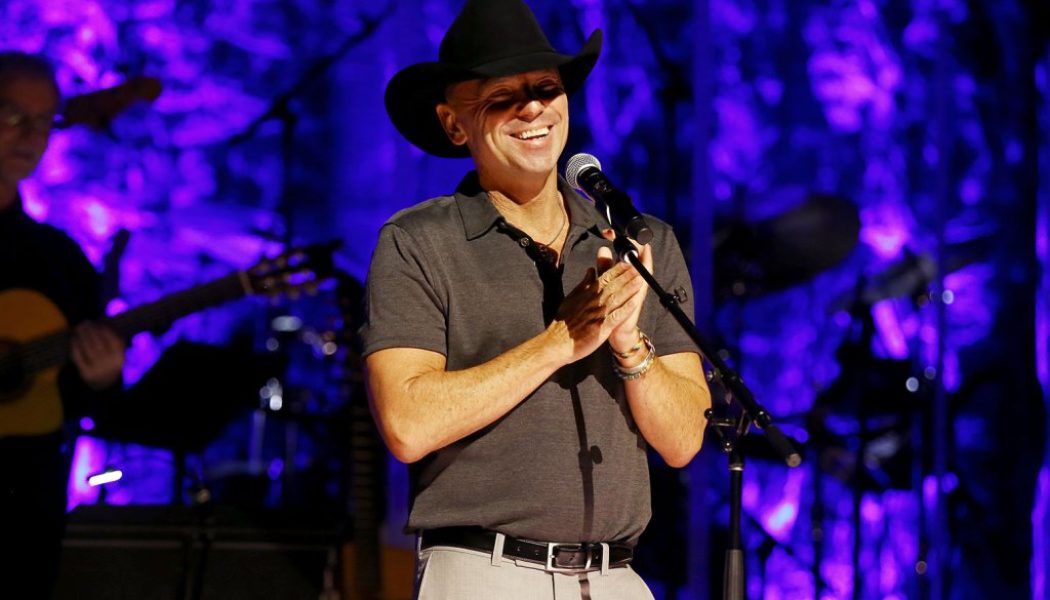 Kenny Chesney’s 2022 Here and Now Tour Gets Bigger With 20 Amphitheater Shows