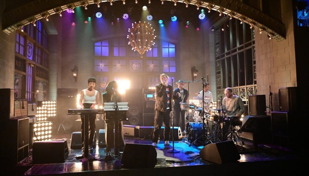 LCD Soundsystem Performs ‘Thrills’ & ‘Yr City’s a Sucker’ From 2005 Debut on ‘SNL’: Watch