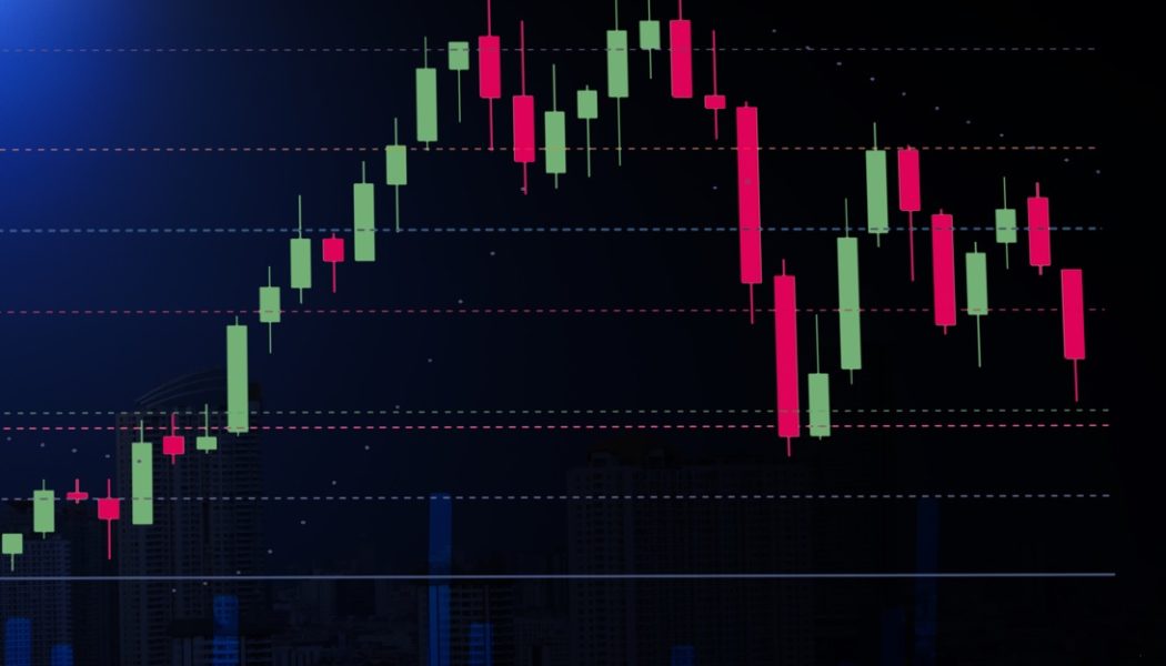 Market changes suggest SOL, UNI, AAVE, and MANA are ripe to buy, Santiment analyst says