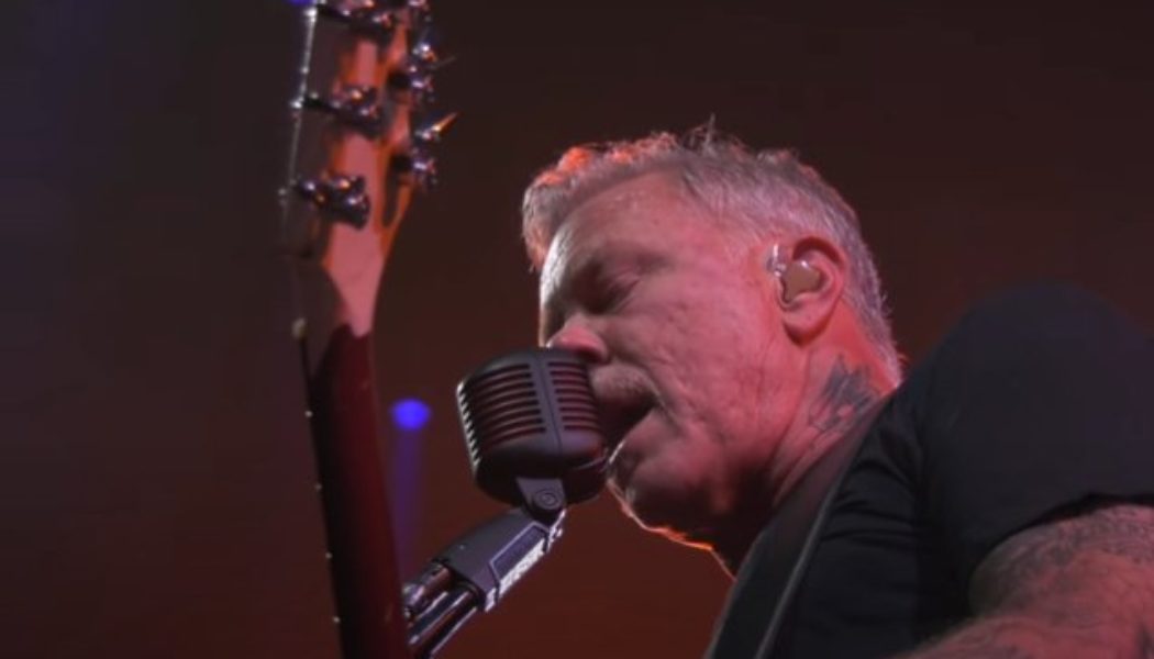 METALLICA Releases MetOnTour Video Edit Of ‘The End Of The Line’ Performance From Second 40th-Anniversary Concert