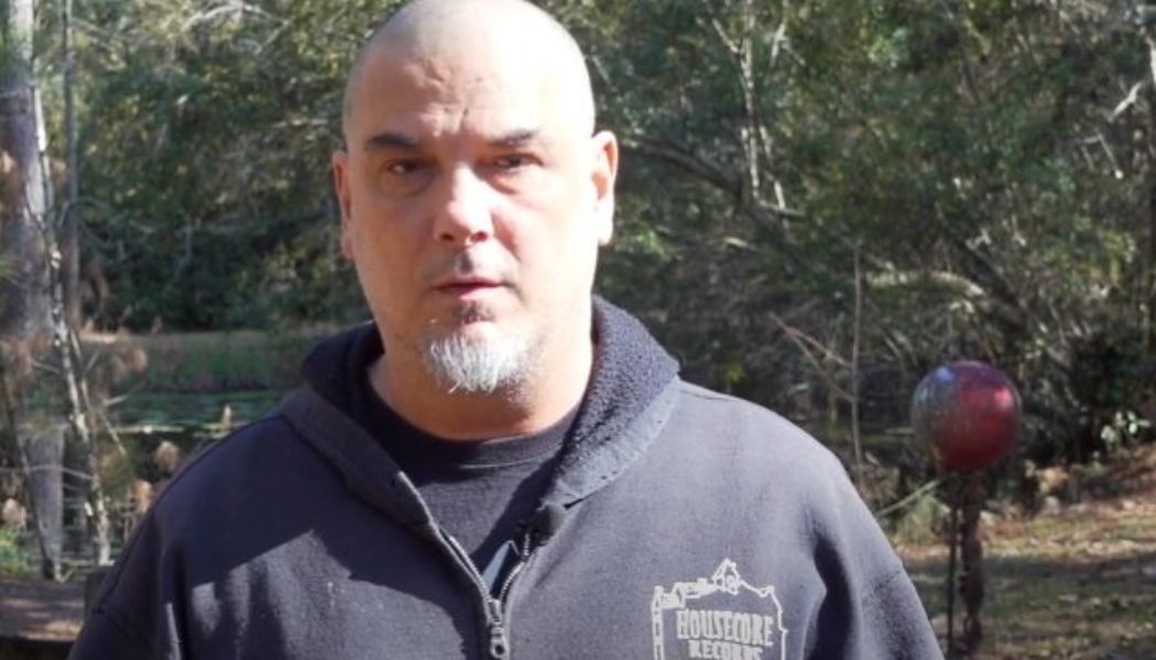 PHILIP ANSELMO Looks Back On PANTERA’s ‘Mouth For War’: ‘I Wrote The Main Riff’