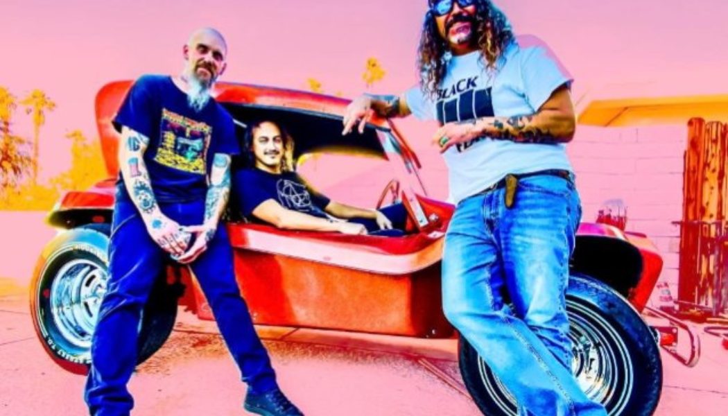 STÖNER Feat. Former KYUSS Members BRANT BJORK And NICK OLIVERI: ‘Totally…’ Album Due In May