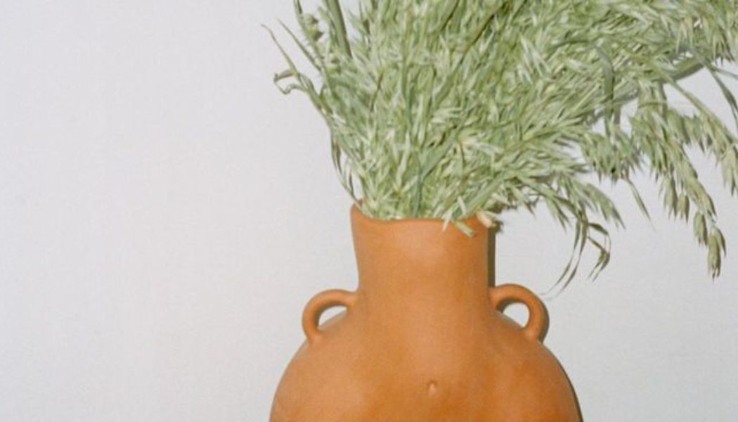 This Vase Is Still All Over My Instagram Feed, and I Want One Too