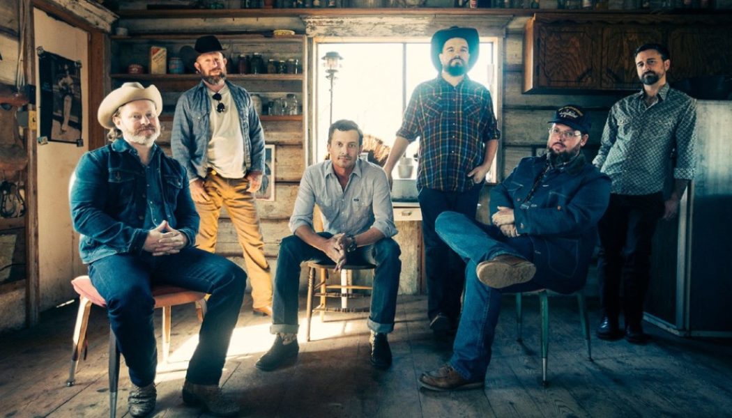 Turnpike Troubadours Signs With TMWRK for Management Ahead of 2022 Reunion Tour