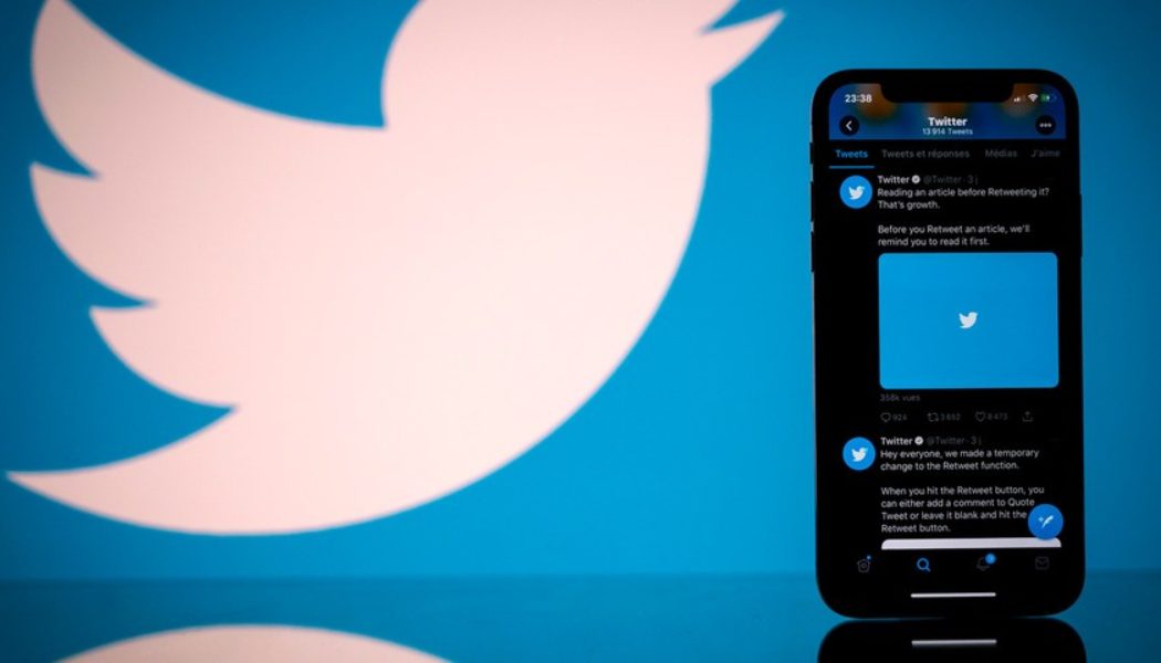 Twitter Rolls Out Downvote Button Globally