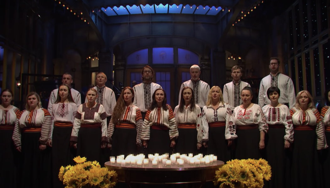 Watch Ukrainian Chorus Dumka of New York Open SNL With “Prayer for Ukraine”