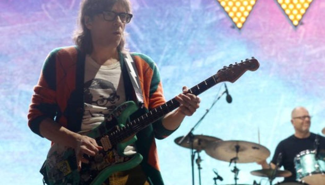 Weezer’s Rivers Cuomo Creates New Streaming Platform, Weezify