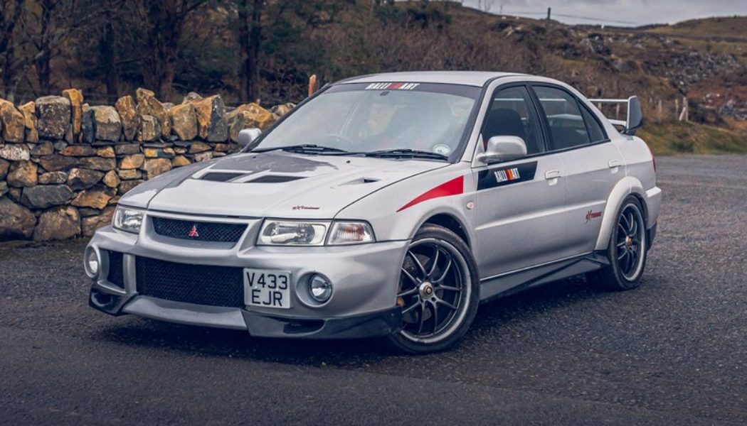 A Rare 1999 Mitsubishi Lancer Evo Is Up for Auction