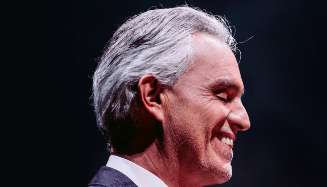 Andrea Bocelli Announces 2022 Tour Dates