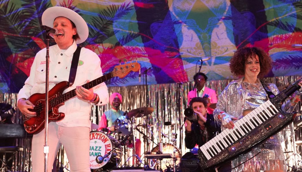 Arcade Fire Releasing “The Lightning I, II,” First New Song in 5 Years