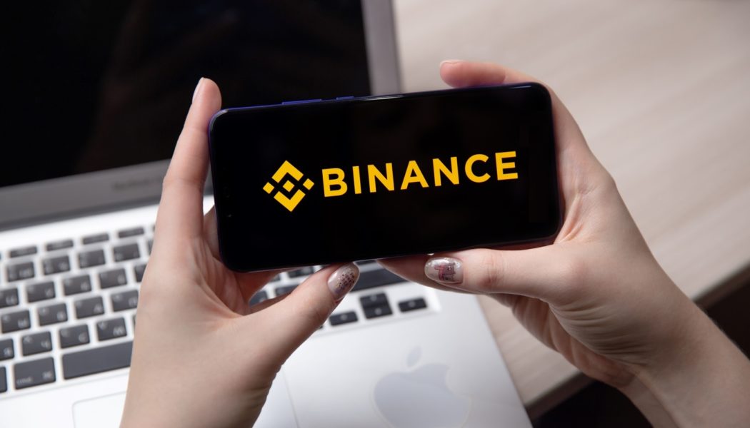 Binance temporarily halts MATIC deposits and withdrawals