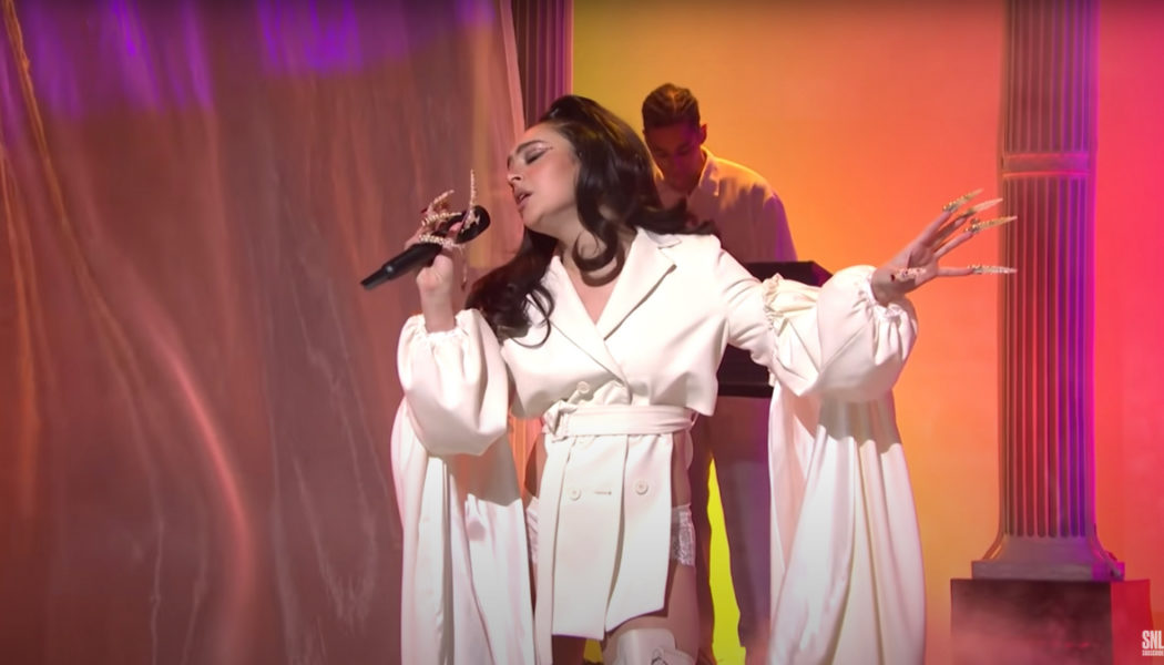 Charli XCX Performs “Beg For You” and “Baby” on Saturday Night Live: Watch