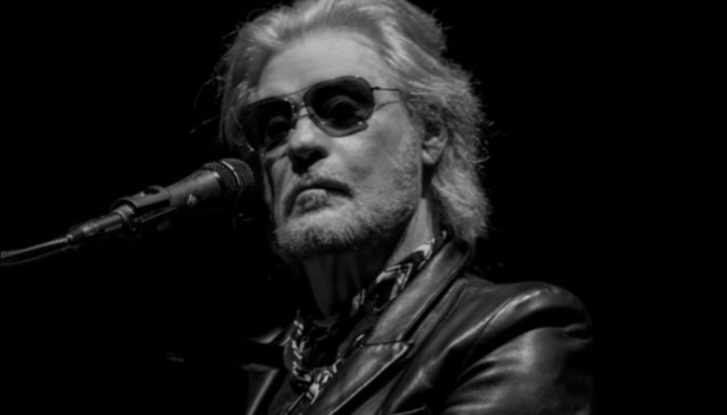 DARYL HALL Confirms He Was Asked To Join VAN HALEN As Replacement For DAVID LEE ROTH