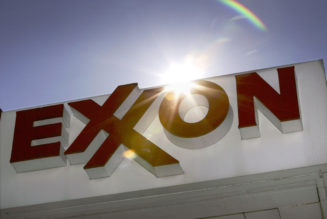 Exxon to leave Russian energy project, halt new investments in the country