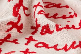 Hauser & Wirth Keeps You Warm in These Cashmere Artist Blankets