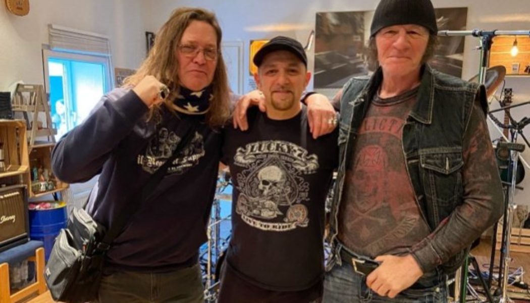 IRON ALLIES Feat. Former ACCEPT Members HERMAN FRANK And DAVID REECE: Debut Album To Be Released Via AFM RECORDS