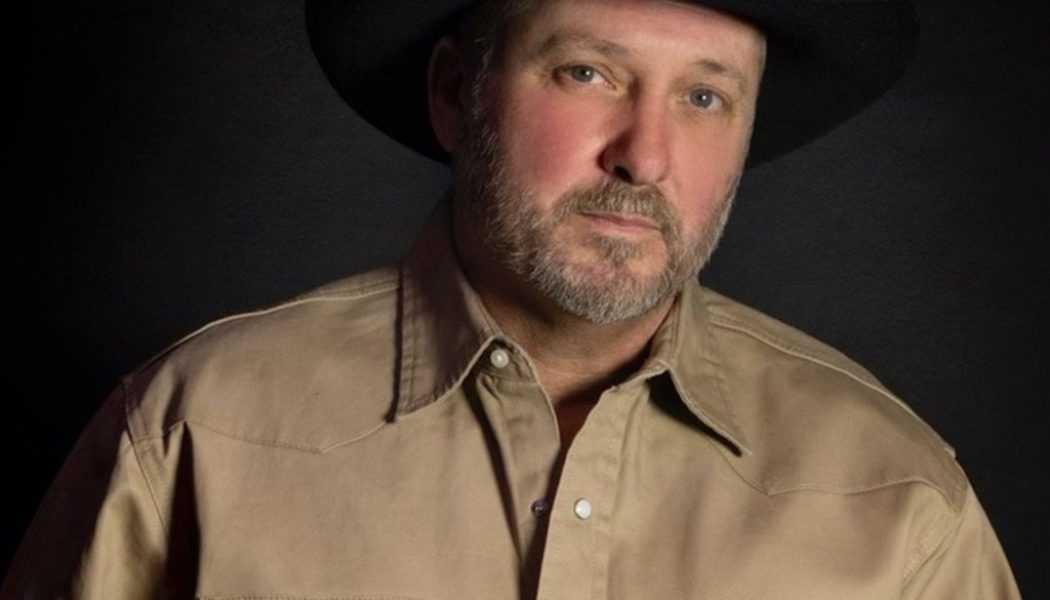 Jeff Carson, Country Singer Known for ‘Not on Your Love,’ Dies at 58