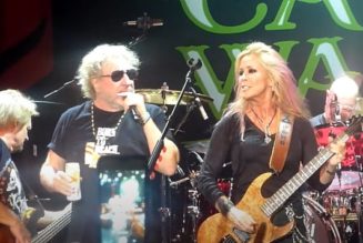 LITA FORD Joins SAMMY HAGAR On Stage In In Las Vegas To Perform LED ZEPPELIN, MONTROSE Classics (Video)