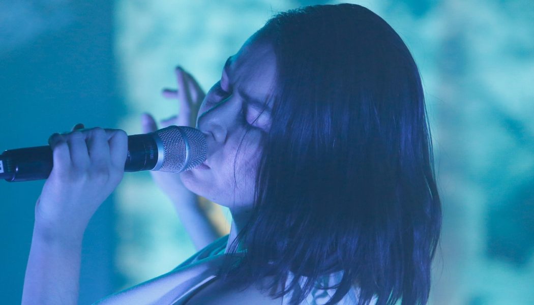 Mitski Gets First No. 1 on a Billboard Songs Chart With “The Only Heartbreaker”