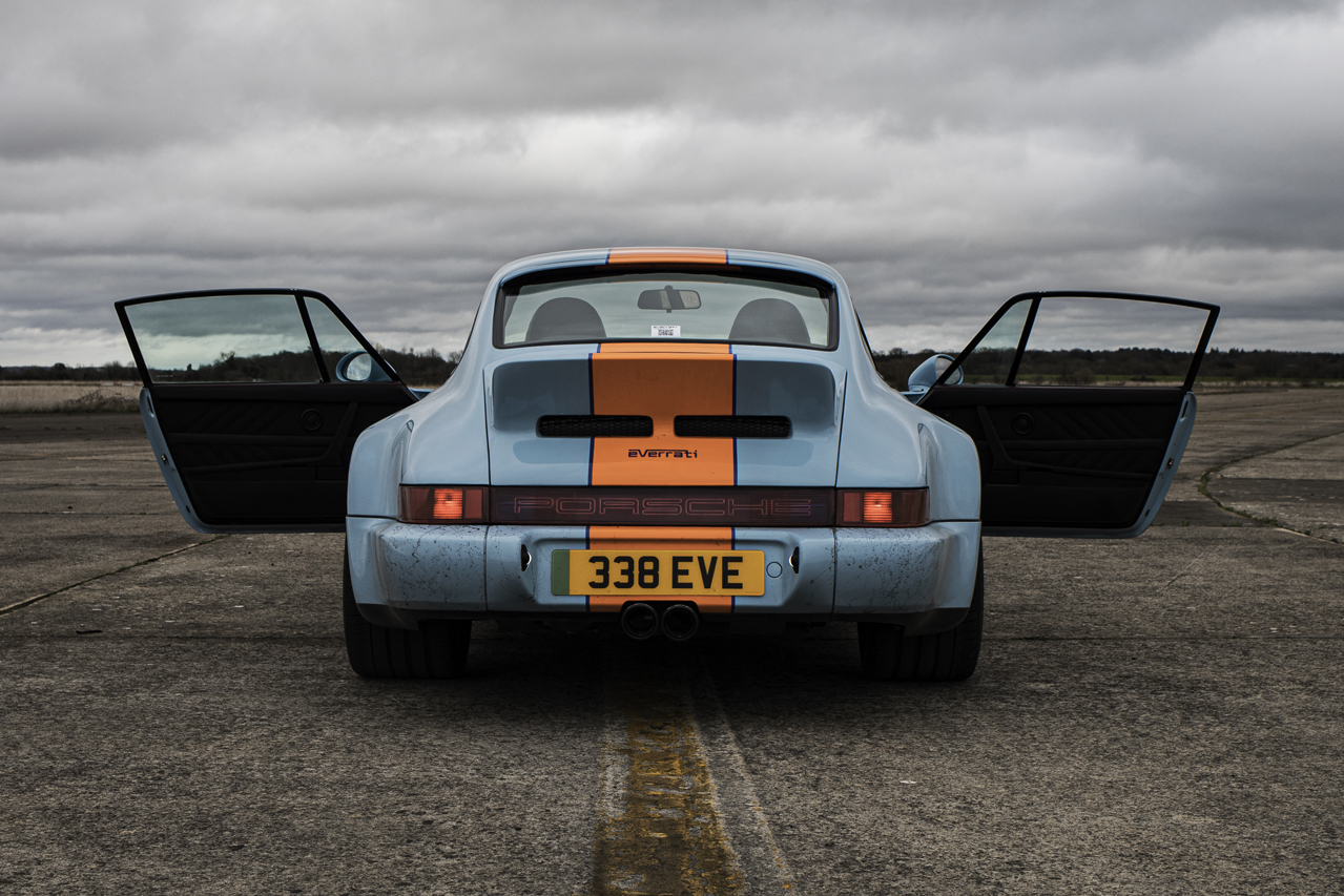 Porsche 911 964 Electric Cars EV Electro-Modding Restored 1990s Classic Everrati Gulf Livery 