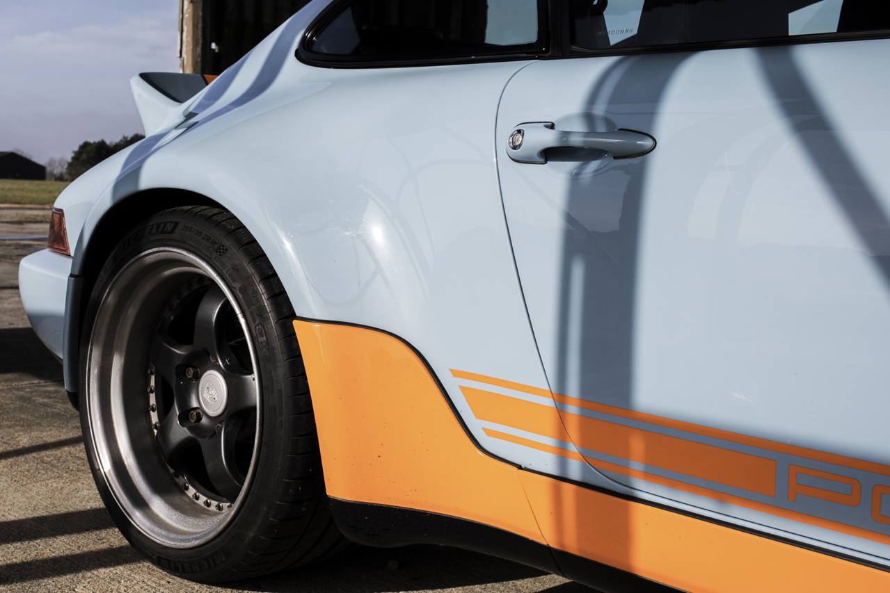 Porsche 911 964 Electric Cars EV Electro-Modding Restored 1990s Classic Everrati Gulf Livery 