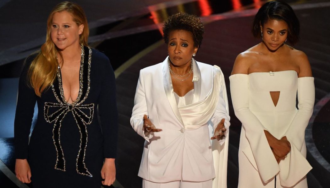 Oscars 2022: Funniest Moments from Hosts Wanda Sykes, Amy Schumer, and Regina Hall