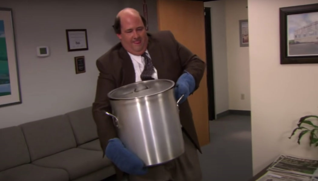 Peacock Spilled the Recipe for “Kevin’s Famous Chili” from The Office and No One Noticed