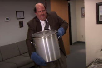 Peacock Spilled the Recipe for “Kevin’s Famous Chili” from The Office and No One Noticed