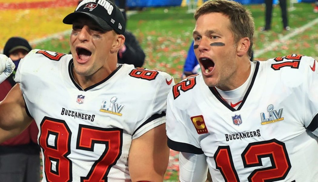 Rob Gronkowski Teases Buccaneers Extension Following Tom Brady’s Return