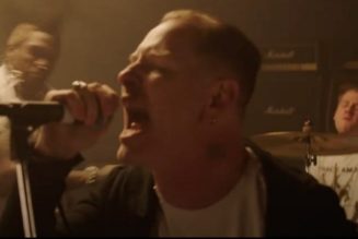 See SLIPKNOT’s COREY TAYLOR In HO99O9’s Music Video For ‘Bite My Face’