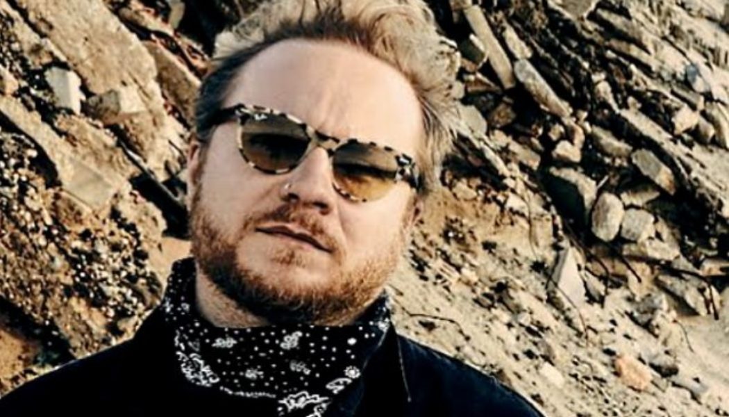 SHINEDOWN’s ZACH MYERS: ‘I Vehemently Disagree With 80 Percent Of What EDDIE VEDDER Says Politically’