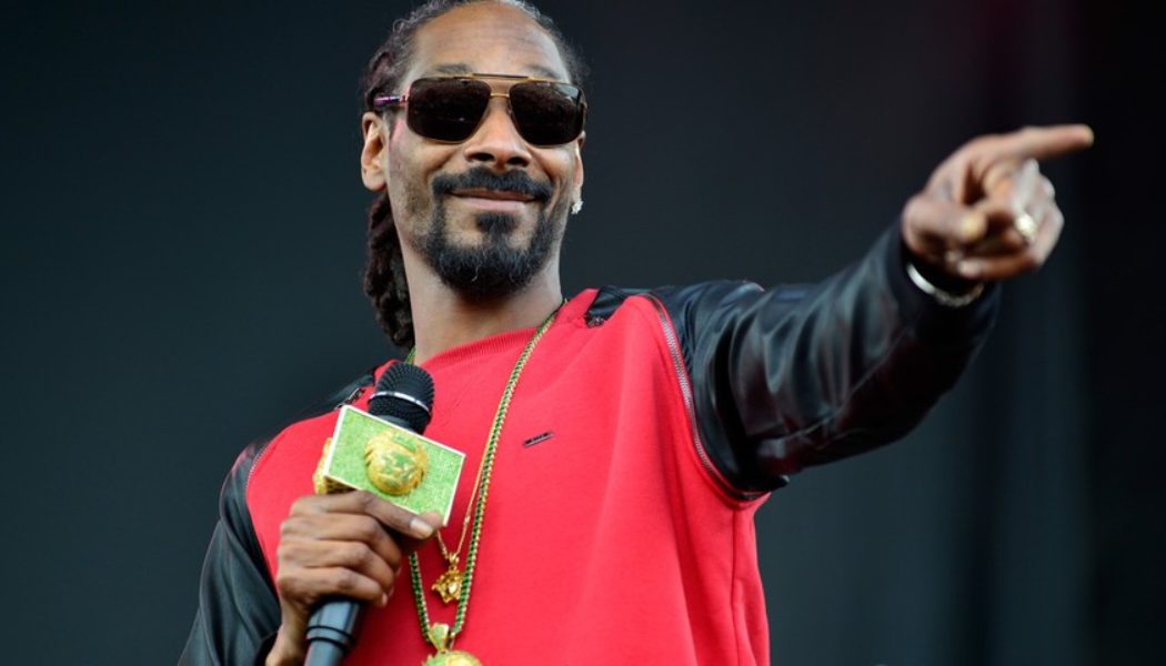 Snoop Dogg Signs On to FaZe Clan’s Board of Directors