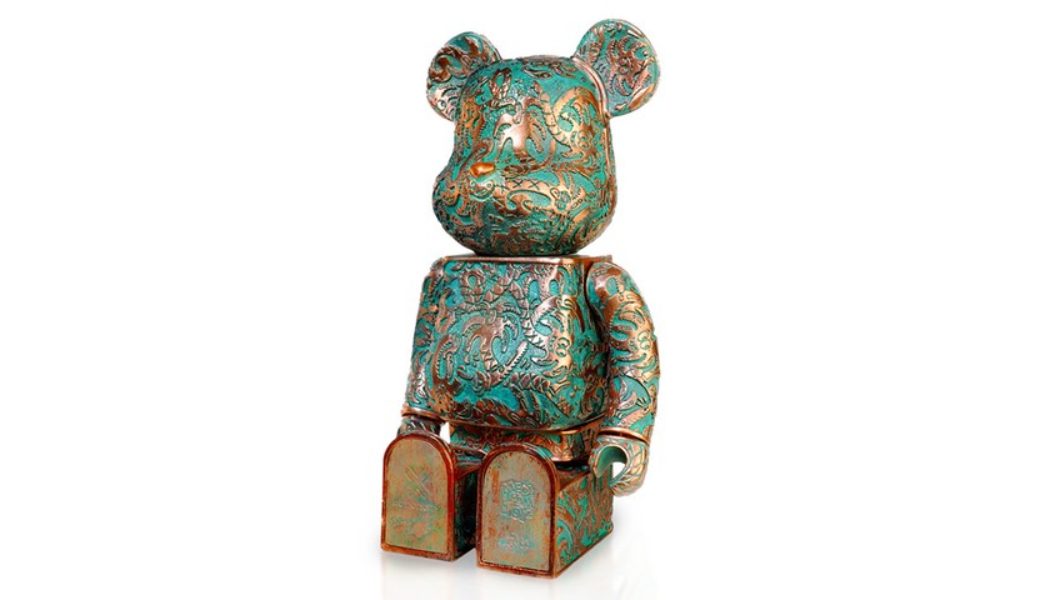 Steven Harrington Releases a Pewter-Green BE@RBRICK