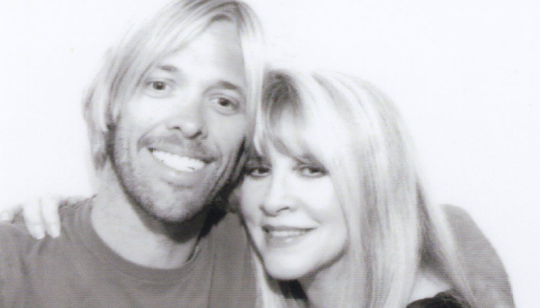 Stevie Nicks Writes Poem in Tribute to Taylor Hawkins