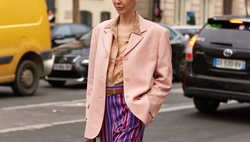 The 7 Street Style Trends That Were All Over Paris Fashion Week