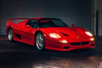 The ’90s Ferrari F50 Is Pure Driving Excellence