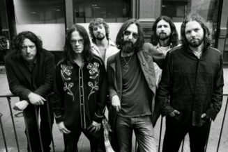 THE BLACK CROWES Sued By Former Drummer STEVE GORMAN Over Unpaid Royalties