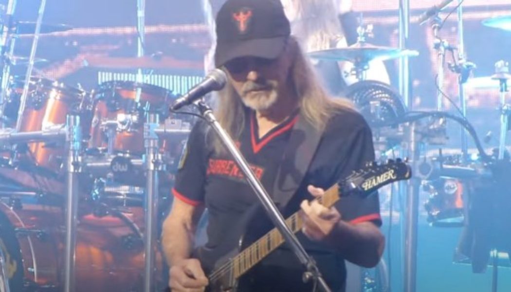 Watch: GLENN TIPTON Rejoins JUDAS PRIEST On Stage In Los Angeles