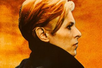 Watch the First 5 Minutes of Showtime’s ‘The Man Who Fell to Earth’ Remake