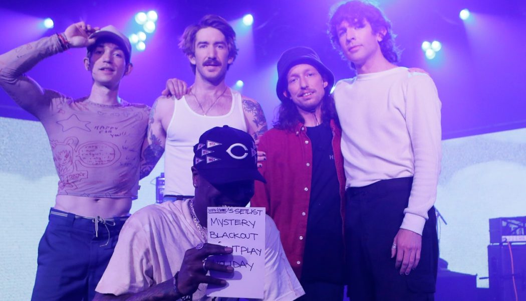 Watch Turnstile Perform Glow On Medley on Kimmel