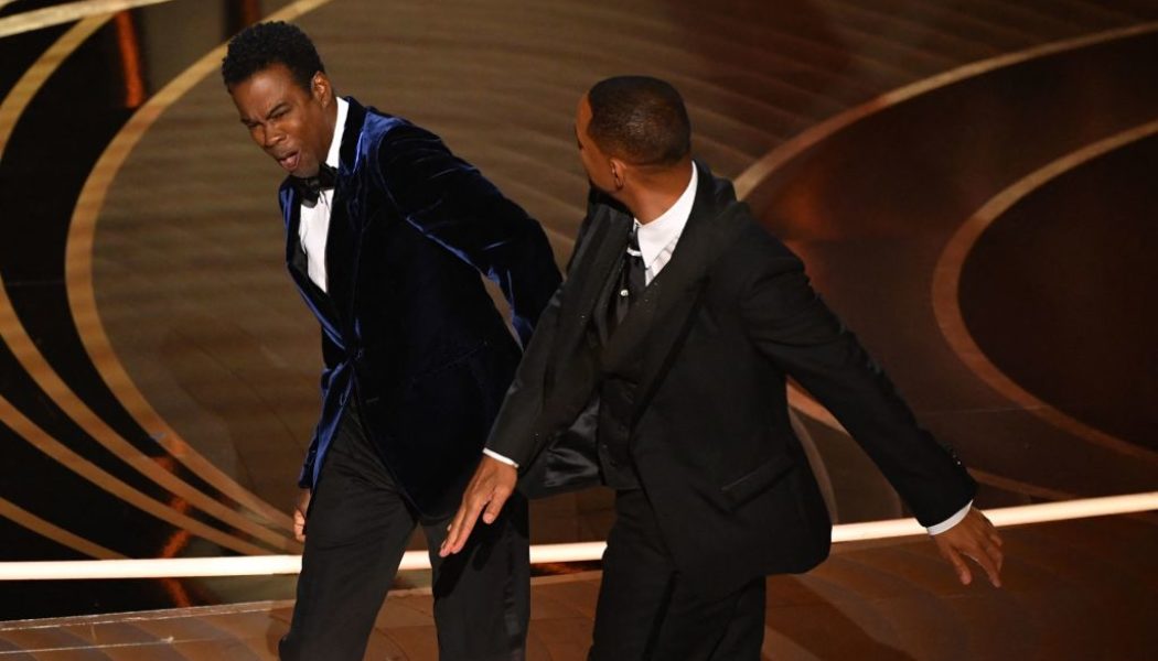 Will Smith Smacked Fire Out Of Chris Rock & Wins Best Actor Oscar, Twitter In Shambles