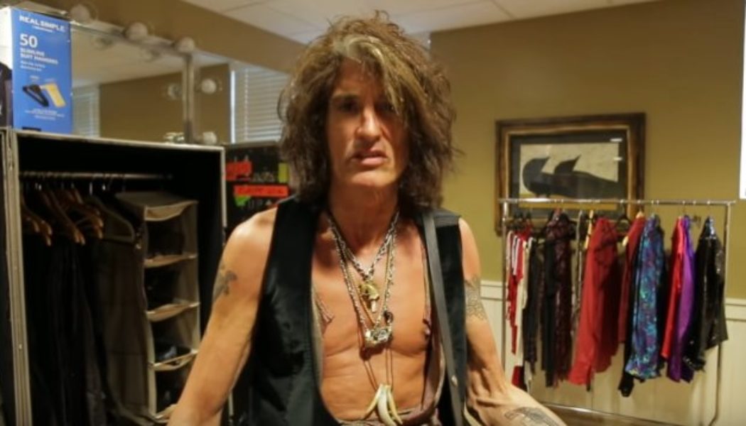 AEROSMITH’s JOE PERRY On His 2016 Health Scare: ‘It Woke Me Up To The Fact That I’m Not Bulletproof’