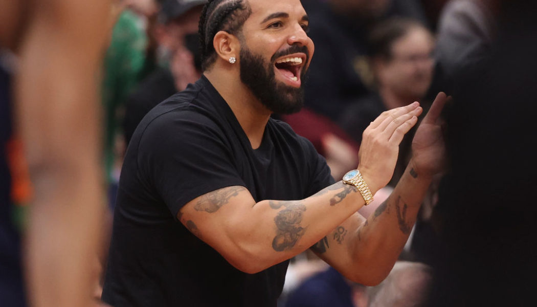 Alleged Stalker Ordered To Stay Away From Drake Until 2025