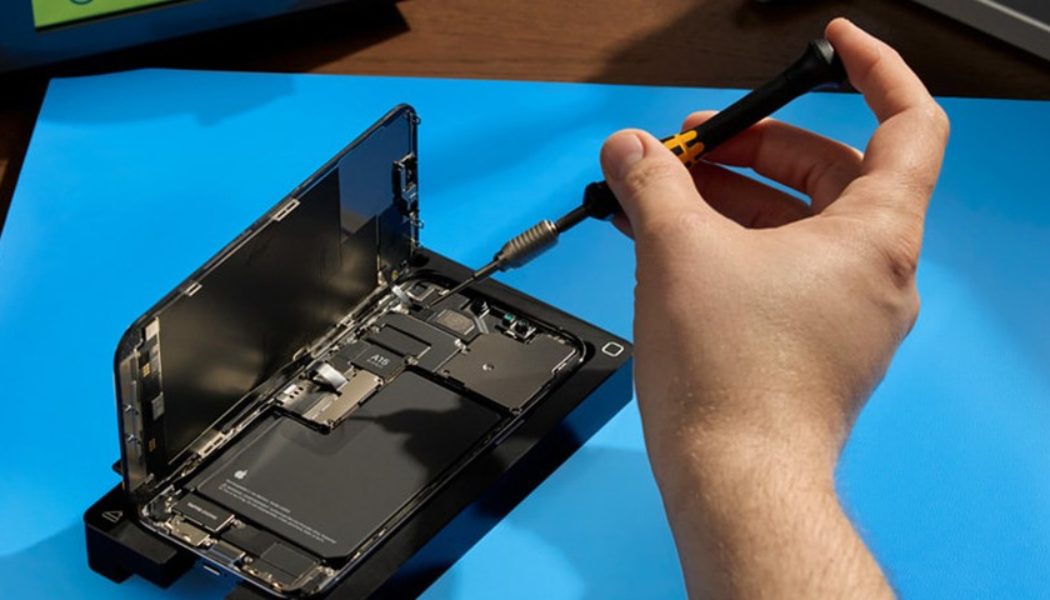 Apple Launches D.I.Y. Device Repair Service